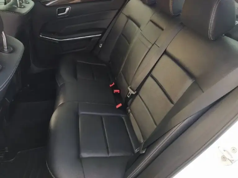 Продам mercedes-benz e-class. Автомобиль в идеальном состоянии, весь в заводском окрасе. Стёкла, включая лобовое заводские! Один хозяин в птс, не пригон! 2.0 турбо, 7-ми ступенчатый автомат. 2015 год выпуска, пробег 108 000 км. Двигатель, коробка, ходовая в отличном состоянии, никаких вложений не требуют! 2 комплекта колёс, 2 ключа и сервисная книжка прилагается. Я хозяин, переоформление без проблем! Автомобиль находится в старобешево. Цена 2 750 000 рублей. За более подробной информацией обращаться по телефону: +7 (949) 524-94-12.
📞 Звоните: +7(949)5249412 - фотография - 8