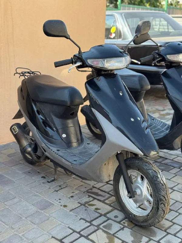 Мопед honda dio af27 с контейнера! 🇯🇵
📣📣📣📣📣
❗ Состояние нового!
✅ Талон на ваше имя от магазина
✅ Не нужно регистрировать
✅ Для езды подойдёт любая категория прав
Всеми любимая модель легендарной honda. Весь в оригинале с контейнера, работает абсолютно всё. Без пробега по рф в идеальнейшем состоянии.
💲Цена 65 000₽!!!
Мопед honda dio af27 с контейнера 2025 с максимально возможным тюнингом:
- Увеличенные амортизаторы
- Спортивный вариатор
- Объем 90сс
- Выхлоп 8v
Развивает скорость 90км/ч с весом водителя 100+кг.
💲Цена 80 000₽!!!
📞+7-949-727-41-51
📞+7-989-263-55-56
📞+7-949-551-91-52
🏢Мариуполь - фотография - 3