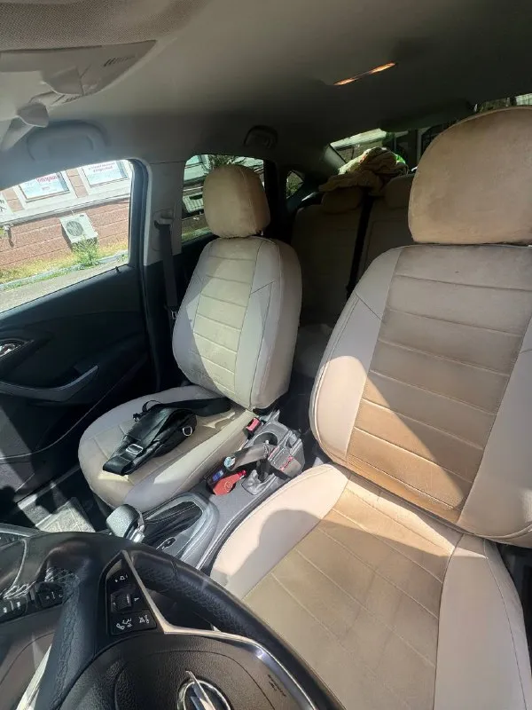 ❗ Opel astra j 2012❗
✅Собственник, машина в семье 3 года. До этого машина ездила в краснодарском крае. Не перекуп.
✅203000 Км оригинального пробега.
✅ Автомобиль полностью в родном окрасе.
✅1.6 Мотор a16xer снаружи сухой, масло не расходует.
✅ Автоматическая коробка передач 6ст.
✅Состояние достойное: машина покупалась для себя, в обслуживании не экономил, замена масла и фильтров каждые 9т. Км, после покупки полировали фары затянули в броне плёнку, легкая полировка кузова и нанесение керамики.
✅Два комплекта резины.
✅Два ключа.
💰Цена: 850 000 рублей
📞Телефон для связи: +7 (949) 530 91 82 вадим, звоните, все расскажу и покажу
📲 Tg: вадим
📞 Звоните: +7(949)5309182 - фотография - 5