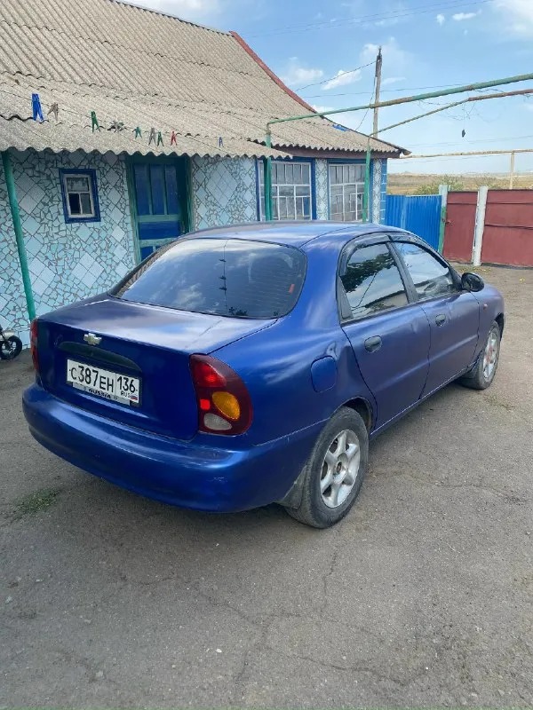 Продам chevrolet ланос 1.5 пробег 175000 есть музыка, передние стеклоподъемники. Учёт рф, стс, птс на полном ходу. 6000км назад была произведена замена масла в коробке и моторе. Заводится отлично в любую погоду, все светится и включается. Салон в опрятном состоянии, делалась химчистка. Стоит летняя резина на титанах. Мотор тянет хорошо. Есть недочеты по кузову в силу возраста( рыжики, притертости). Причина продажи, хочу авто выше классом. Остальные вопросы по телефону +79494675120 - сергей цена авто 190к - торг на месте уместен считаю цена более чем адекватная, жигули продают за такие деньги место осмотра торез
📞 Звоните: +7(949)4675120 - фотография - 6