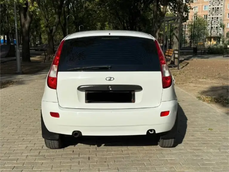 Лада калина хэтчбек 2013 года выпуска. Авто в отличном техническом и кузовном состояние. Двс 1.6 8v работает ровно, масло не расходует не дымит, коробка механическая тросиковая(renault) без хрустов и вылетов
Комплектация:эур, рабочий кондиционер,2 стеклоподъемника, подогрев лобового и заднего стекла
Кузов авто без дефектов, ржавчина отсутствует!пороги, стаканы, днище все целое в отличном состояние
Более подробно расскажу по телефону
Юридически чистый автомобиль
Донецк
315.000
+79495097888 - фотография - 4