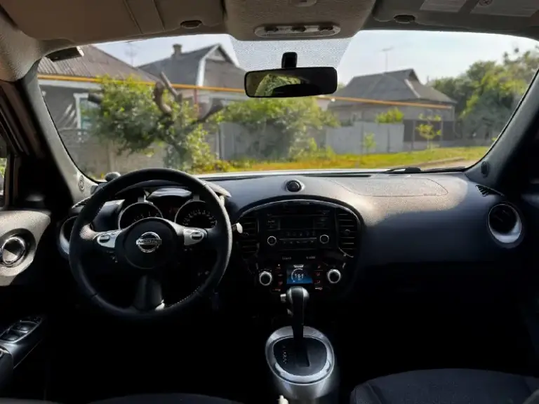 Nissan juke‼️
Год выпуска -2013
Пробег- 128 т км
Двигатель -1.6
Кпп- автомат
✅ 1 Хозяин
✅ Без дтп
✅ Оригинальный пробег
✅ Гаражное хранение.
Автомобиль в идеальном состоянии, мотор, кпп, ходовая работаю без нареканий, работает всё что есть в автомобиле, документы в полном порядке.
Комплектация:
Abs
Электро стекла -4 шт
Электро зеркала
Подогрев зеркал
Подогрев сидений
Подогрев заднего стекла
Подогрев переднего стекла
Камера заднего вида
Кондиционер ( работает )
Usb
Aux
Bluetooth
Автомобиль в донецке
Резина в подарок 🎁
Цена 950 000 руб. Телефон +7 949 50 999 58
📞 Звоните: +7(949)5099958 - фотография - 10
