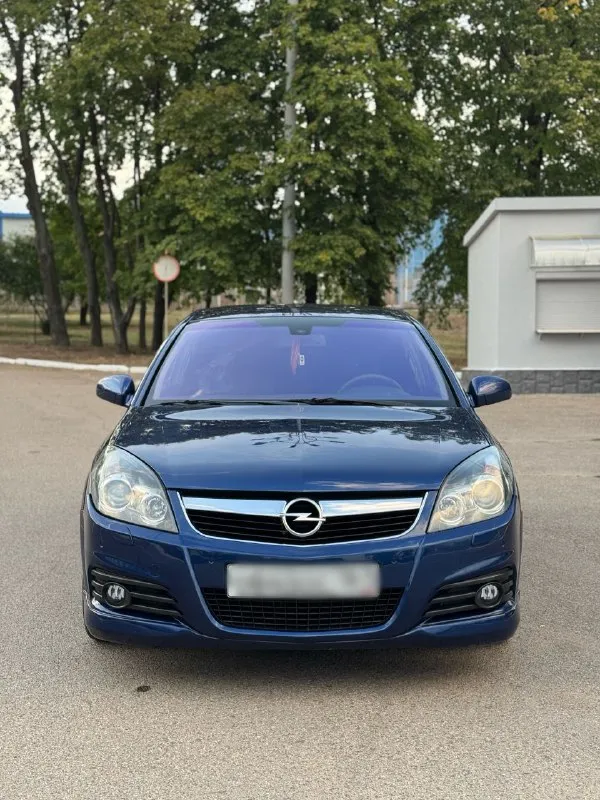 Продам: opel vectra в заводском обвесе ops!
2008 Года выпуска.
Объем: 1,8
✅ Кузов автомобиля совершенно без следов коррозии. Все стекла родные, включая лобовое.
✅ Обслужен от и до.
За последние 10 тыс. Км. Были следующие замены: комплект сцепления (диск, корзина, выжимной). Новые задние стойки. Амортизаторы. Перебран компрессор кондиционера и часть патрубков. Так же ранее перебиралась вся ходовая часть, подвеска - идеальная, без как-либо стуков. Замена тормозных дисков зад/перед и колодок.
За автомобилем тщательно следили и ухаживали. Средств и времени не жалелось. Двигатель, мкп - без каких-либо нареканий. Салон в идеальном состоянии для своих лет.
Комплектация максимальная, ксенон, адаптивный свет (линза поворачивается за направлением руля + дополнительная лампа включающаяся при повороте). Двухзонный климат. Мультируль. Круиз конктроль. Датчик света и дождя. Складывающиеся зеркала. Подогревы сидений.
✅ Новая летняя резина hankook. Так же зимний комплект.
Цена: 735 ₽ торг
+79496064451
Донецк - фотография - 1