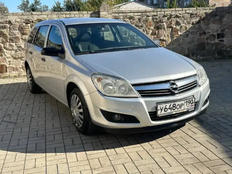 Продам opel astra h универсал
Объем 1.6 механика
Пробег 194000
Год выпуска 2008
В идеальном состоянии
Без ржавчины, гнили, вмятин,
Двигатель не дымит, не троит, масло не ест,
По комплектации имеется
Кондиционер
Бортовой компьютер
Эл стеклоподъемники
И многое другое
Цена 545 000 +79493943583
📞 Звоните: +7(949)3943583 - фотография - 1