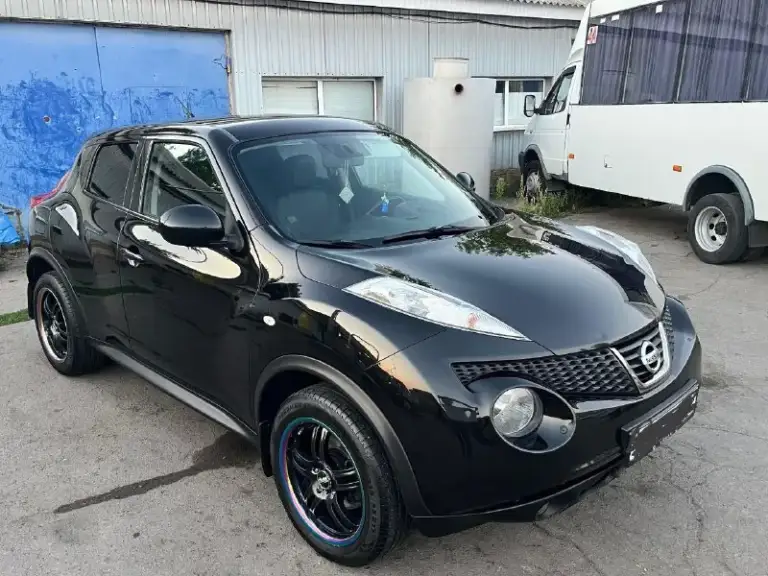 Nissan juke 2013 год выпуска двигатель 1.6 ат 120 тысяч родного пробега в максимальной комплектации автомобиль в родном окрасе машина в идеальнейшем состоянии вложений не требует ни на рубль! Дорогие диски advant на почти новой резине! По комплектации; климат контроль кондиционер заправлен 4 стеклоподъемника круиз контроль навигация камера заднего вида все датчики которые были в максимальной комплектации присутствуют - по технике также в идеале, нечего не гремит не хрустит, не пинает ! Цена 1.100млн 🍋 (один миллион сто ) +79494730944 александр
📞 Звоните: +7(949)4730944 - фотография - 10