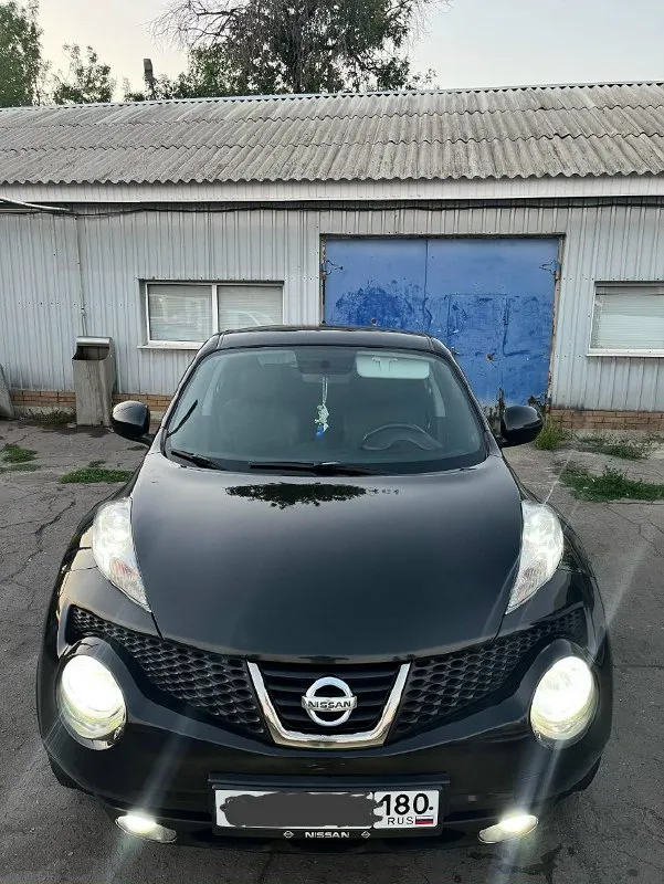Nissan juke 2013 год выпуска двигатель 1.6 ат 120 тысяч родного пробега в максимальной комплектации автомобиль в родном окрасе машина в идеальнейшем состоянии вложений не требует ни на рубль! Дорогие диски advant на почти новой резине! По комплектации; климат контроль кондиционер заправлен 4 стеклоподъемника круиз контроль навигация камера заднего вида все датчики которые были в максимальной комплектации присутствуют - по технике также в идеале, нечего не гремит не хрустит, не пинает ! Цена 1.100млн 🍋 (один миллион сто ) +79494730944 александр
📞 Звоните: +7(949)4730944 - фотография - 6