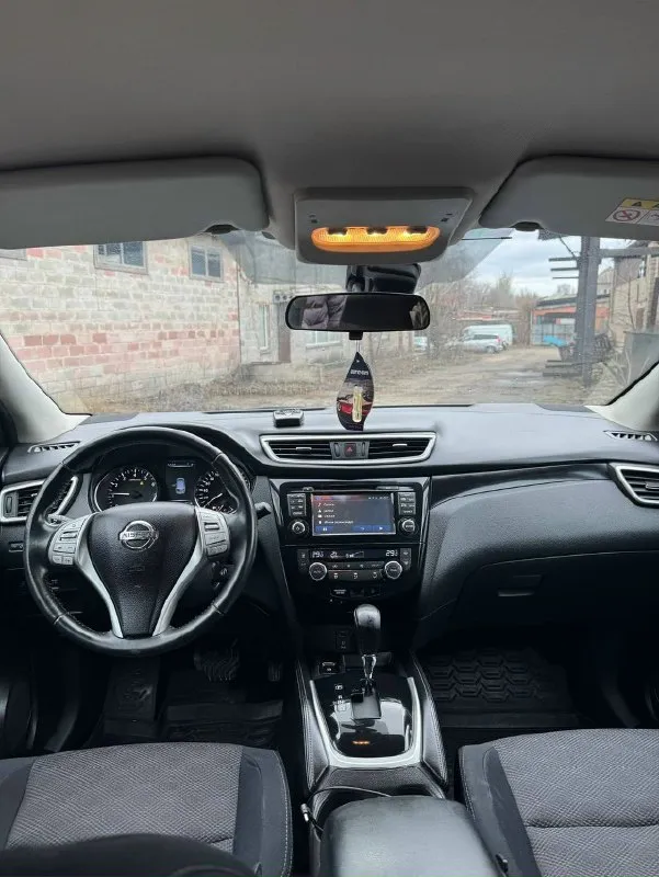 Nissan qashqai 💶 цена: 1 390 000 (обоснованный торг) 📮 город: донецк 🚘 марка / модель: qashqai 📅 год выпуска: 2014 📊 пробег: 124000 км ⛽ двигатель (тип, объем, мощность): 2.0 🔧 тип кпп: автоматическая 📝 описание: у машины отличное технической состояние, вложений авто не требует, имеются два ключа, сервисные книжки, сигнализация. Салон чистый, без потертостей, подогрев и охлаждение подстаканников, климат-контроль, камера заднего вида. ☎ контактный телефон: +7949-311-42-59 +7949-317-30-89
📞 Звоните: +7(949)3114259 - фотография - 5