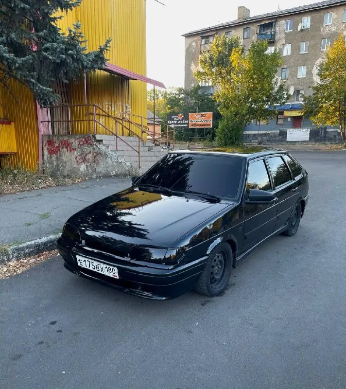 В продаже ваз 2114
Цвет:космос
Год: 2012
Пробег: 262000 км
Машина в хорошем состоянии, ухоженная, мотор 8-ми клоп работает отлично, никаких проблем нет, коробка переключает передачи отлично, без хрустов.
Салон в отличном состоянии, новые передние сиденья,
По кузову есть мелкие косяки виде сколов на заднем и переднем бампере
Стоит газ евро4.
Стоит банка стингер и паук
Субару соунд, едет бодро.
При владении дтп не было.
Стоит музыка играет отлично
20 Amp и 16 kicx все под усилком с запасом, пассивный сам буфер
По электрике машина мозги не долбит, все исправно.
Для молодого пацана машина то что нужно
Цена: 350.000, + торг у капота.
Связь: +79495168381 - фотография - 2
