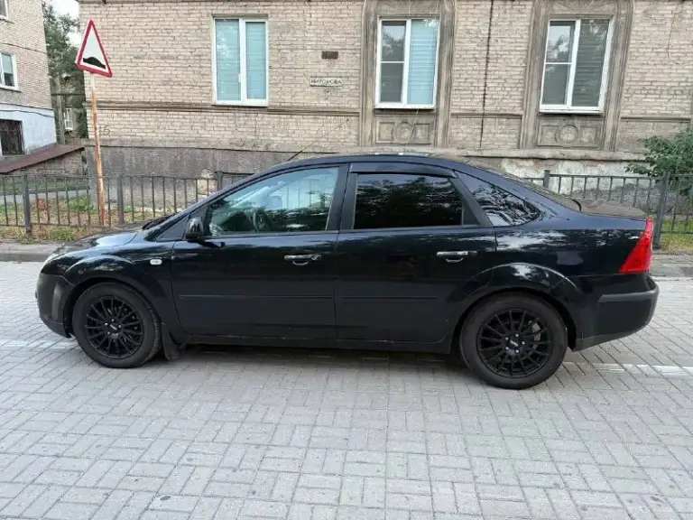 Продам ford фокус 2 2006 во владении год, я владелец объём 1.8 -коробка mtx-75 от 2.0л версии -полный кап ремонт двигателя, гильзы, поршня, проточка, цепи грм и тд. (250к) -салон в хорошем состоянии -новая рулевая рейка -полностью обслуженная подвеска -новые диски, новая летняя резина pirelli (80к) -громкая музыка + саб 12 800w (мафон с музыкой около 100к) лкп требует внимания, без гнили, без дыр делал для себя, денег не жалел продажа связанна с покупкой нового авто +79494564340 данил
📞 Звоните: +7(949)4564340 - фотография - 8