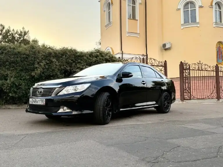 Продам свой личный автомобиль
Toyota camry xv 50
Мотор 3,5 v6 атмосфера, 277 л. С. Коробка автомат. Автомобиль в моем пользовании длительное время, относился бережно, своевременное т. О.
Два ключа авто + два ключа starline
До покупки автомобиль находился в пользовании правительства рф.
Состояние нового автомобиля !
Родной пробег 40 000 км ❗️❗️❗️капсула времени.
Любые проверки.
Автомобиль в максимальной комплектации ( по телефону все расскажу )
На машине установлена сигнализация starline со всеми документами
Машина полностью обработана мавилью
Сейчас машина на новых 18-ых колесах и новой летней резине pirelli cinturato p7. Также отдам в подарок родные 17 диски на новой резине bridgestone blizzak ice
Цена за авто 2.650 + хороший торг реальному покупателю
+79493428798
Тг на этом номере - фотография - 2