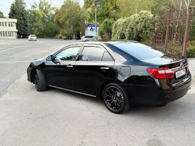 Продам свой личный автомобиль
Toyota camry xv 50
Мотор 3,5 v6 атмосфера, 277 л. С. Коробка автомат. Автомобиль в моем пользовании длительное время, относился бережно, своевременное т. О.
Два ключа авто + два ключа starline
До покупки автомобиль находился в пользовании правительства рф.
Состояние нового автомобиля !
Родной пробег 40 000 км ❗️❗️❗️капсула времени.
Любые проверки.
Автомобиль в максимальной комплектации ( по телефону все расскажу )
На машине установлена сигнализация starline со всеми документами
Машина полностью обработана мавилью
Сейчас машина на новых 18-ых колесах и новой летней резине pirelli cinturato p7. Также отдам в подарок родные 17 диски на новой резине bridgestone blizzak ice
Цена за авто 2.650 + хороший торг реальному покупателю
+79493428798
Тг на этом номере - фотография - 7