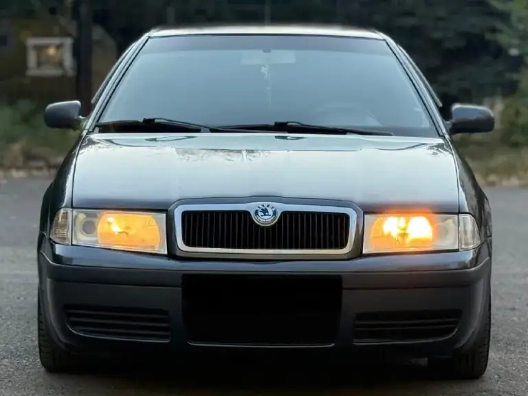 Продам skoda octavia 1.8 надежный автомобиль 2009г. Выпуска в отличном состоянии! 2 владельца, без дтп!
Идеальное состояние кузова, ржавчины нет совсем, пороги целые, не гнилые. По технической части нареканий нет, мотор работает плавно и ровно, коробка тоже работает мягко.
Подвеска в хорошем состоянии, не стучит, не гремит. Хорошая комплектация. Климат-контроль, подогрев сидений, 2 подушки безопасности, abs esp круиз-контроль, 2эл. Стеклоподёмника, электрорегулеровка зеркал, диски r15 на летней резине сервисные книжки, хорошая музыка. Остальные вопросы по телефону +79495162746 цена 650тыс₽ торг у капота хорошему покупателю.
📞 Звоните: +7(949)5162746 - фотография - 6