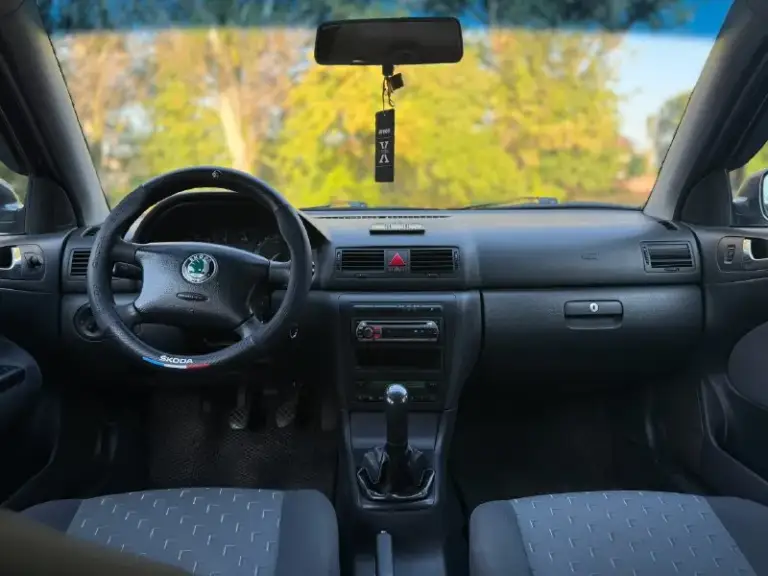 Продам skoda octavia 1.8 надежный автомобиль 2009г. Выпуска в отличном состоянии! 2 владельца, без дтп!
Идеальное состояние кузова, ржавчины нет совсем, пороги целые, не гнилые. По технической части нареканий нет, мотор работает плавно и ровно, коробка тоже работает мягко.
Подвеска в хорошем состоянии, не стучит, не гремит. Хорошая комплектация. Климат-контроль, подогрев сидений, 2 подушки безопасности, abs esp круиз-контроль, 2эл. Стеклоподёмника, электрорегулеровка зеркал, диски r15 на летней резине сервисные книжки, хорошая музыка. Остальные вопросы по телефону +79495162746 цена 650тыс₽ торг у капота хорошему покупателю.
📞 Звоните: +7(949)5162746 - фотография - 8