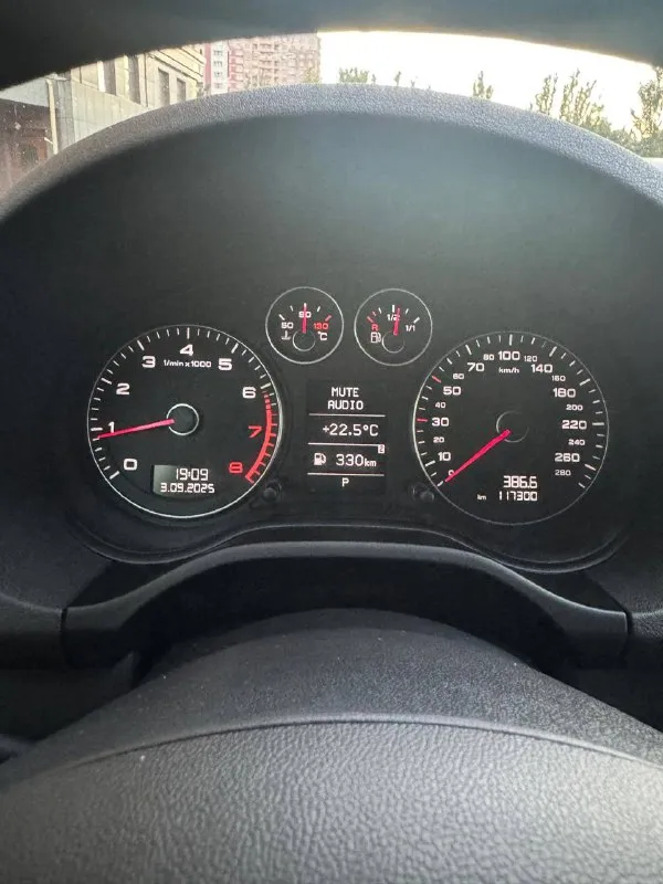 Audi a3 sportback (8pa) 1.6 атмосфера
Рестайлинг !
2010 Год !
Пробег 117000 т. Км. Родного пробега без рыжиков. Пoлноcтью в родном окраске!
Все стёкла оригинальные включая лобовое!
2 Ключа
2 Комплекта резины opигинальный пробег!
Очень редкий цвет в данном кузове.
Возможен обмен на ваше авто с доплатой.

+79495098589

+79150131010
Whatsapp, telegram

Цена 970.000

Осмотр донецк. - фотография - 8