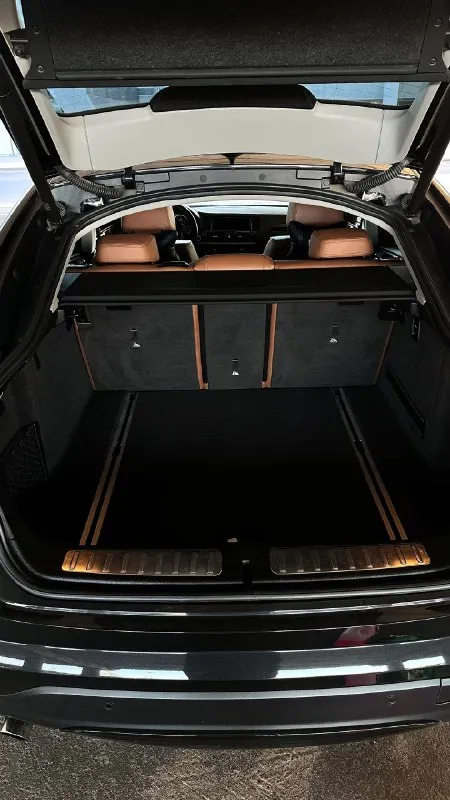 Продам bmw x4 f26 2.0 бензин 245 л. С. (2015г)
Отличное внешнее и техническое состояние.
Вложений не требует, обслужена.
1 Владелец.
Пригнана с америки без повреждений.
Двигатель:масло не расходует, от замены до замены без доливки масла. Замену произвожу каждые 8 тысяч км.
Из последнего :
1. Полировка и нанесение воска.
2. В прошлом году сделаны работы по ходовой, заменено много( стойки, рычаги, тяги, опорные подшипники)сейчас подвеска в идеале.
3. Замена цепи грм(оригинал) 10000 км назад
3. Акпп и раздатка без нареканий, масла менялись 20000 назад. ( и в раздатке и в коробке)
4. Новый вакуумный насос
5. Заменен ремень генератора.
Очень хорошая комплектация - электропривод сидений с памятью, запуск с кнопки. Музыка harman kardon, подогревы передних и задних сидений, бесключевой доступ, подрулевые лепестки.
Куплен новый аккумулятор varta( оригинальный)
Стоят колесные диски и новая летняя резина r19 ( оригинал continental( куплена в марте 2024 года) + датчики давления в ш
📞 Звоните: +7(959)0204342 - фотография - 8