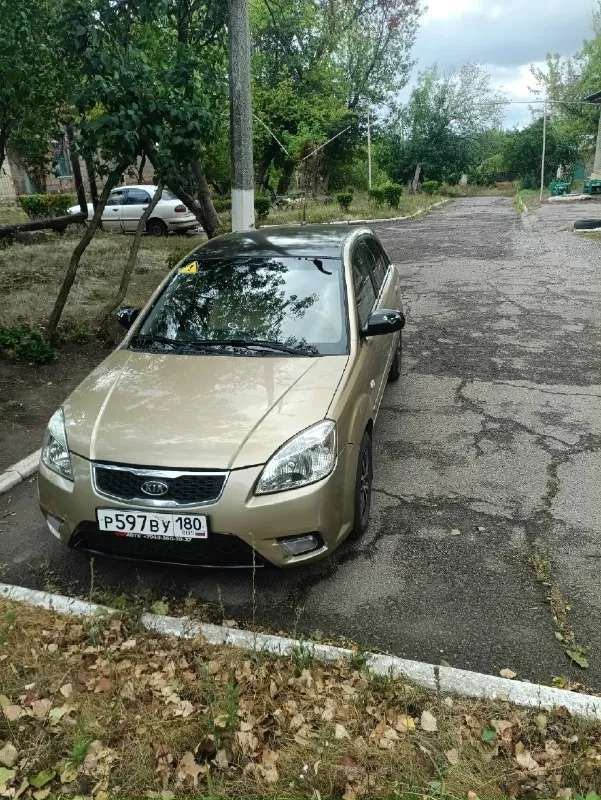 Продам kia рио 2 двигатель:1.4 коробка:автомат год:2013 автомобиль в отличном состоянии, как внешне так и технически, мотор сухой, коробка переключает плавно, без рывков и тд, по ходовой без нареканий. По электрике все работает, кондиционер холодит, два комплекта ключей, два комплекта резины. Цена 650 000 !!! Осмотр горловка номер для связи +79497514232. (+79498155671) павел
📞 Звоните: +7(949)7514232 - фотография - 3