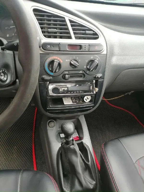 Продам daewoo сэнс пробег 244тысячи год 2008 из косяков полез лак на крыше капоте и багажнике, шпакли нигде нет вся в родне. Пороги, арки живые, без дыр и гнили. Цена 160 000₽ торг у капота. Г снежное +7 (949) 3726221
📞 Звоните: +7(949)3726221 - фотография - 8