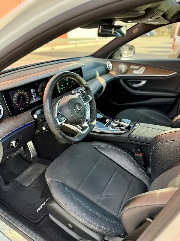 Mercedes e200 w213 4matic 2016 год
2.0 Турбо бензин
Полный привод
Автомат
Пробег: 163000км
Авто в хорошем состоянии. Обслужена.
Amg пакет, панорама, память сидений, carplay, 2 ключа.
Цена 2.8🍋
Возможен обмен
Г. Луганск
Тел. +79591917710
📞 Звоните: +7(959)1917710 - фотография - 5