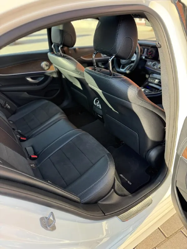 Mercedes e200 w213 4matic 2016 год
2.0 Турбо бензин
Полный привод
Автомат
Пробег: 163000км
Авто в хорошем состоянии. Обслужена.
Amg пакет, панорама, память сидений, carplay, 2 ключа.
Цена 2.8🍋
Возможен обмен
Г. Луганск
Тел. +79591917710
📞 Звоните: +7(959)1917710 - фотография - 7