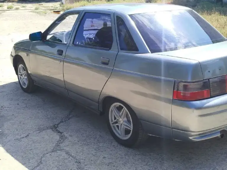 🚗 Продам автомобиль ваз 2110
▶️ Год выпуска: 2005г.
▶️ Объём двигателя: 1.5 8 клапанный
▶️ Пробег: 250.000 км.
ℹ️ описание:
2Стекла подьемника
Магнитола с блютуз
✅ Автомобиль в хорошем состоянии!
Дно, пороги, лонжероны все отлично (есть видео)
✅ Коробка переключает отлично.
✅ Ходовая на отлично!!!
✅
🏛 Юридически автомобиль чист, без штрафов запретов! Любое переоформление без проблем!
Есть видео обзор по авто !!!
Возможно доставка в ваш город по договоренности.
💰 Цена: 220.000 рублей
Торг на месте до победы!!!
🏢 Город: амвросиевка
Более подробнее по номеру или в л. С
☎ Телефон для связи:
+79493843262
(Telegram привязан, вацап на номере. Телефон включен всегда!!!) - фотография - 3