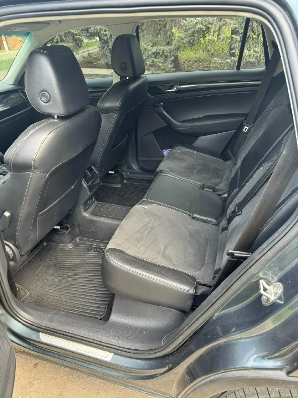 Продам skoda kodiaq 2019 год пробег 158000км полный привод двигатель 2.0 европа 190 лошадей автомобиль в хорошем техническом состоянии, полностью обслужен. Полная шумо виброизоляция. Замена масла каждые 7 тысяч км. Новая резина, аккумулятор, тормозные диски и колодки. Стоит магнитола teyes cc3 2к, динамики alphard. Чистый европеец, двигатель с завода с увидиченной турбиной на 190 лошадей и 400 момента. Едет очень хорошо. Цена 2000000 рублей +79493370188
📞 Звоните: +7(949)3370188 - фотография - 10