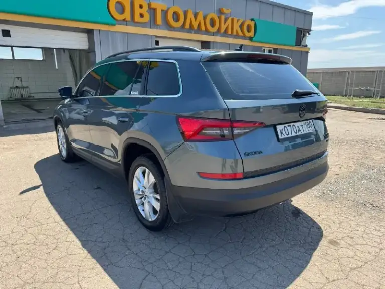 Продам skoda kodiaq 2019 год пробег 158000км полный привод двигатель 2.0 европа 190 лошадей автомобиль в хорошем техническом состоянии, полностью обслужен. Полная шумо виброизоляция. Замена масла каждые 7 тысяч км. Новая резина, аккумулятор, тормозные диски и колодки. Стоит магнитола teyes cc3 2к, динамики alphard. Чистый европеец, двигатель с завода с увидиченной турбиной на 190 лошадей и 400 момента. Едет очень хорошо. Цена 2000000 рублей +79493370188
📞 Звоните: +7(949)3370188 - фотография - 6