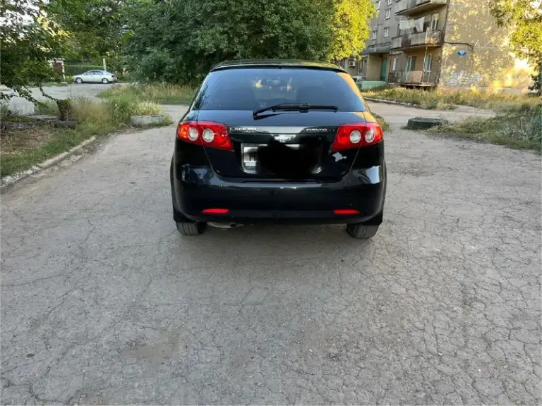 Продам 2010г chevrolet lacetti в идеальном состоянии автомобиль как новый очень хорошо хранился в сухом гараже в теплом не ездил зимой полная комплектация кондиционер все работает даже сохранился запах нового автомобиля вложения не требует абсолютно масла фильтра ролики ремень заменил аккумулятор новый резина два комплекта зима и лето на дисках титановых сигнализация с обратной связью все что нужно для комфортной езды все присутствует в шикарном цвете млечный путь пробег 74 тысяч тел +79490946919 =======================
📞 Звоните: +7(949)0946919 - фотография - 2