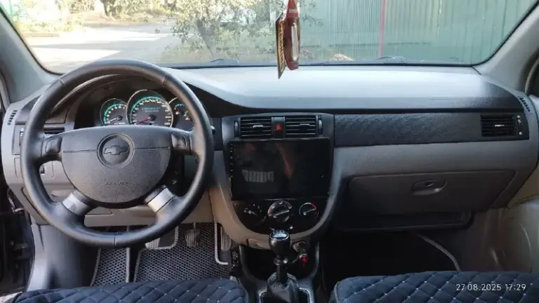 Автор: [ продам chevrolet лачетти 2007 года, корейской сборки, все стёкла родные. Двигатель 1.4 мкпп. Пробег 200тысяч. По комплектации: -эл. Стеклоподъёмники -гидроусилитель руля -регулировка руля по высоте -подогрев и регулировка зеркал -подогрев заднего стекла -кондиционер в исправном состоянии, холодит хорошо. Установлена дорогая андроид магнитола тиайс с камерой заднего вида. В машине установлена дорогая музыка с двумя усилителями и сабвуфером. В фарах стоят би лэд модули 3 дюйма. В общем, на машину денег не жалел. По ходовой все детали новые. Заменил грм помпу на пробеге 194 тысячи. Машина частично в шумоизоляции. Лобовое стекло затонированно атэрмальной плёнкой по госту. Машина реально в хорошем состоянии, поэтому и такая цена. По документам всё хорошо, я хозяин, могу присутствовать с вами в мрэо. Кому дорого проходите мимо. Приезжайте, смотрите, любые проверки за ваш счет. Цена 750 тысяч. Без музыки отдам за 700 тысяч. +79494699129 +79498565457 г. Снежное кому инт
📞 Звоните: +7(949)4699129 - фотография - 9