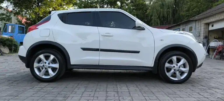 Nissan juke 2012 г. В. Пробег 177 т. Км. Машина приобретена в донецке. Один владелиц. Первая регистрация 09.11.2012. Учёт украинский и днр. Продажа от собственника. Состояние авто на твёрдую 4+. Масла в двигатели и коробки менялись всегда вовремя. Не троит. Не дымит. Коробка работает хорошо. По ходовой все хорошо. Камера заднего вида. Парктроник. Mul-tlock. Музыка штатная, но хорошая. Цена 1 миллион 150 тысяч рублей + хороший торг. Находится: донецк, рядом с ждановской развилкой. Все вопросы по +79490467330 (миранда)
📞 Звоните: +7(949)0467330 - фотография - 5