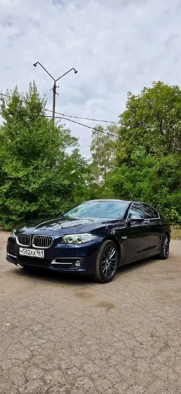 Bmw 5 f10 2014 рестайлинг 2.0d, задний привод 195.000 пробег, оригинальный, проверенный по блокам, сходится с автотекой!
Автомобиль без дтп! Весь в заводском окрасе! Все фары, фонари и стекла оригинальные! Автотека полностью зеленая! Все кузовные элементы не кручены! Нет вмятин, царапин и других изъянов! После полировки, красивый темно синий цвет!
Салон в превосходном состоянии, ничего не затерто и не замято!
По техники вложений не требует, любые проверки приветствуются!
Из недавнего замена тормозов в круг, масел в, редукторе и моторе, а также цепей и всего сопутствующего, заказ-наряды имеются!
2 Ключа, оригинал птс!
Оригинальные разноширокие диски r19 на новой летней резине!
Неплохая комплектация, подогрев руля, сидений, электро привод сидений, без ключевой доступ, bluetooth, парктроник круговой и многое другое!
1.870.000 Торг
Енакиево-горловка
+79493425114
📲 Tg: 🙏🏻
📞 Звоните: +7(949)3425114 - фотография - 2