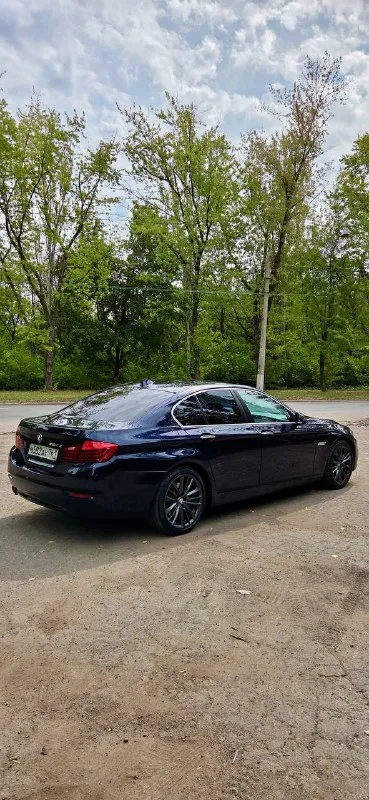 Bmw 5 f10 2014 рестайлинг 2.0d, задний привод 195.000 пробег, оригинальный, проверенный по блокам, сходится с автотекой!
Автомобиль без дтп! Весь в заводском окрасе! Все фары, фонари и стекла оригинальные! Автотека полностью зеленая! Все кузовные элементы не кручены! Нет вмятин, царапин и других изъянов! После полировки, красивый темно синий цвет!
Салон в превосходном состоянии, ничего не затерто и не замято!
По техники вложений не требует, любые проверки приветствуются!
Из недавнего замена тормозов в круг, масел в, редукторе и моторе, а также цепей и всего сопутствующего, заказ-наряды имеются!
2 Ключа, оригинал птс!
Оригинальные разноширокие диски r19 на новой летней резине!
Неплохая комплектация, подогрев руля, сидений, электро привод сидений, без ключевой доступ, bluetooth, парктроник круговой и многое другое!
1.870.000 Торг
Енакиево-горловка
+79493425114
📲 Tg: 🙏🏻
📞 Звоните: +7(949)3425114 - фотография - 5