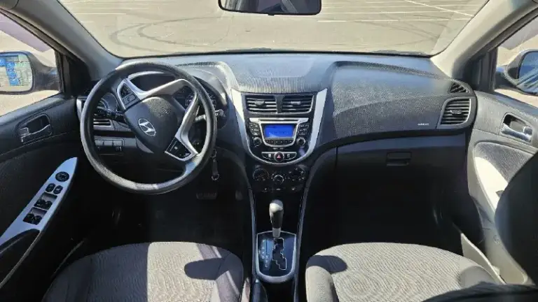 🇰🇷Hyundai solaris🇰🇷 2011 года выпуска, двигатель 1,6 бензин ⛽️ пробег 233 000 км, акпп. Простой автомобиль, надёжный, неприхотливый, малый расход топлива, недорог в обслуживании. Достаточно динамичный для 1,6. Двигатель не убиваемый, коробка послушная. Вместительный салон и багажник. Кондиционер 🥶, мультируль🎮, стеклоподьемники, сигнализация🎺, парктроник 🚦новый акб, и тд. . В хорошем техническом состоянии, учёт рф, полное переоформление. Автотека по запросу. Осмотр г. Макеевка. Цена 790 000 ₽. Торг.
+79493078811 - фотография - 7