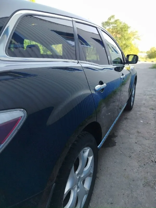 Продам машину в хорошем состоянии. Mazda cx7 2008 год 2.3 turbo мотор в отличном состоянии полностью обслужен новые цепи фазорегулятор башмаки натяжители сальники коленвала все запчасти по мотору которые ставил оригинал, все расходники менялись вовремя по мотору не единой капли масла акпп работает исправно раздатка работает исправно авто полный привод по электрике все работает как положено фары отполированы и защищены в броне плёнке капот тоже поклеен пленкой кованый карбон смотрится очень круто по ходовой части все отлично колеса r19 зимние шины одам в подарок авто лично мое не перекуп более подробно за информацией звонить по номеру 👇 +79493795882 дмитрий цена 💸 за машину 1.1 🍋 хорошим людям торг.
📞 Звоните: +7(949)3795882 - фотография - 7