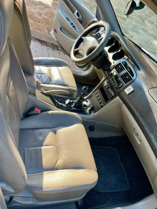 Продаю chevrolet evanda 2006 года с двигателем 2.0 и механической коробкой передач. Цена — 700 тысяч рублей, возможен торг.
Пробег 130 тысяч километров, оригинальный, готов к любым проверкам. Один владелец с 2006 года, с момента покупки в автосалоне.
Автомобиль в хорошем состоянии, полностью обслужен. Максимальная комплектация, все стёкла родные, есть небольшие потёртости лакокрасочного покрытия. Установлена летняя резина, в комплекте также есть зимняя шипованная на штампах.
Звоните по номеру +79493912410 ( на нем же и тг).
📞 Звоните: +7(949)3912410 - фотография - 5