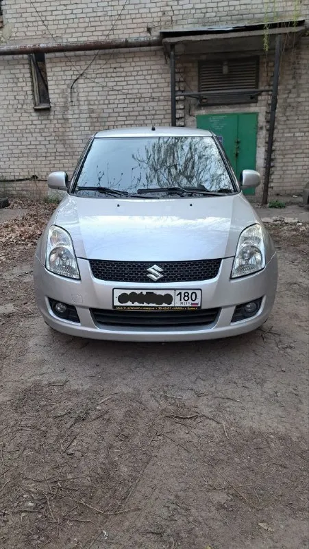 Suzuki swift 2008, mt,
199.000 Тыс пробег
Отличная экономичная машинка, ходовка комфортная, коцек не много, технически обслужена, обслужены тормоза, есть заказ-наряды, би леды, подогрев зеркал, сел поехал, собственник. 1 хозяин в птс, авто с автосалона донецка
560 Тыс.
+79496397148 - фотография - 2