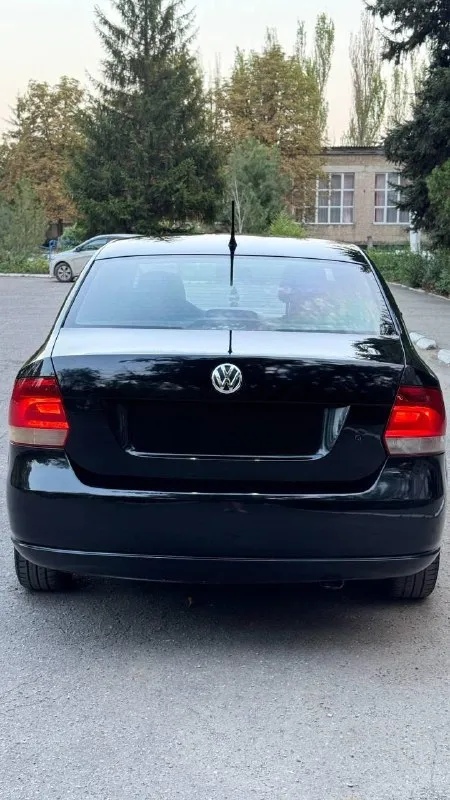 Volkswagen polo 1.6 mt 2013 г. В
👤1 Владелец
🚗 Кузов без дыр и гнили
📝 Хорошая автотека
Родной пробег 290 тысяч км ( подтвержденный автотекой )
Богатая комплектация sochi edition
✅Полный электропакет (доводчик водительского стекла)
✅Подогрев сидений
✅Электроуправление зеркал
✅Штатная мультимедиа (4 динамика)
✅Обогрев лобового и заднего стекла
❄️Рабочий кондиционер❄️
✅Двигатель не дымит не троит масло не ест!
✅Ходовая часть без стуков и посторонних скрипов
✅Чистый опрятный салон ( не прокуренный - незатертый )
Цена 755 т. Р торг реальному покупателю возле авто
📞Номер для связи +79495761932 (телеграмм на этом же номере) - фотография - 10