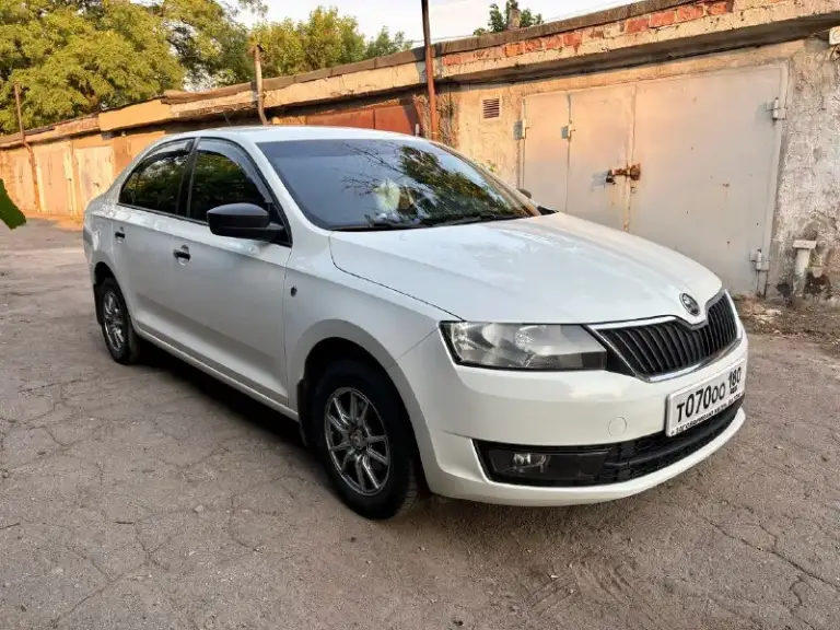 📌 Днр ✅номера не продаются 🔥 skoda rapid🔥 🔥пробег 95т. Км🔥 ✅mqb 2016 📌г. Донецк, буденновский р-н. ✅двигатель 1.6 mpi ✅оригинальный птс, я второй хозяин, покупалась у дилера. ✅продам свою машину выходного дня, все расходники заменены, ходовая и двс на 5+. ✅мотор надежный, коробка механика, установлена система защиты от отката при трогании на подъем. Запчасти дешевые, расход очень маленький. Состояние близко к идеалу, ничего по машине делать не нужно. Пробег родной, преимущественно трассовый, использовался в основном для поездок в отпуск и на море, по городу ездил мало, для города есть другое авто. Антикоррозийная обработка днища, арок, порогов изнутри и снаружи. Тонировка в круг 5%, спереди съемная, лобовое шторка 15см. Сигнализация премиум класса pandora с обратной связью, 2 иммобилайзера, можно использовать смартфон вместо ключа. Шумо-вибро изоляция. Автомобилем останетесь довольны. На смотрины не езжу, приезжайте, смотрите. Своевременно обслуживался. Не участвовал в д
📞 Звоните: +7(949)7544204 - фотография - 1