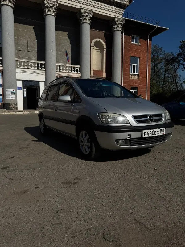🚗 Продаётся семейное авто — opel zafira a(7 мест), 2003 г.
Владею 7 лет, пригнан в 2018 году
🔹 Объём двигателя: 1.8
Пробег 360000км
Климат, круиз, подогрев передних сидений.
Усилитель руля, 4 стеклоподъемника, электрозеркала.
🔹 Топливо: газ/бензин (экономичный расход)
🔹 Просторный и удобный салон — идеален для семьи
🔹 Большой багажник, трансформация сидений
🔹 Надёжный, неприхотливый в обслуживании автомобиль
Авто в хорошем состоянии, сел и поехал. Отличный вариант как для города, так и для поездок за город.
💰 Цена 550.000₽
📍 Находится в макеевке
Звоните или пишите — отвечу на все вопросы!
+79493684174
📞 Звоните: +7(949)3684174 - фотография - 2