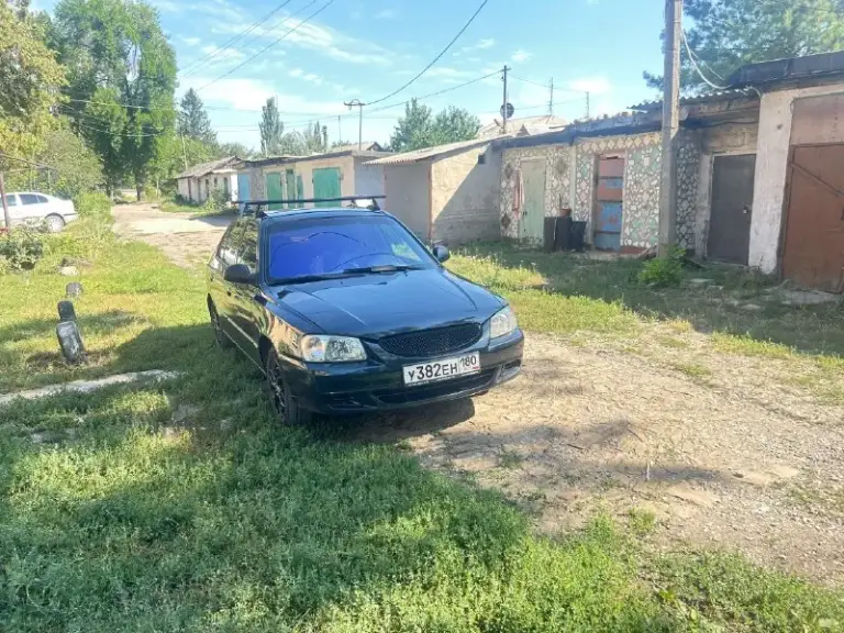 От собственника.
Г. Макеевка!!! Продам hyundai accent 2009 г. В. Объем 1.5. Состояние реально очень хорошее, не ржавая, не гнилая. Двс очень бодрый, без дыма и троений, кпп не выбивает, подвеска целая, электрика исправна. Комплектация - кондиционер, 4 эсп, гур, сигнализация с цз, электро зеркала, подушка безопасности, стоит приличная музыка, лето на новых дисках + зима на дисках. Одним словом практичный и надёжный автомобиль, со всеми необходимыми функциями за приемлемые деньги. В живую выглядит как и на фото, готов к эксплуатации. Документально чист. Без каких либо дтп и прочего.
Доп информация по телефону!!!
Цена 520т. Руб + торг будет и только с потенциальным покупателем после осмотра, по телефону никаких торгов не будет.
Телефон: +79494338588
📞 Звоните: +7(949)4338588 - фотография - 1