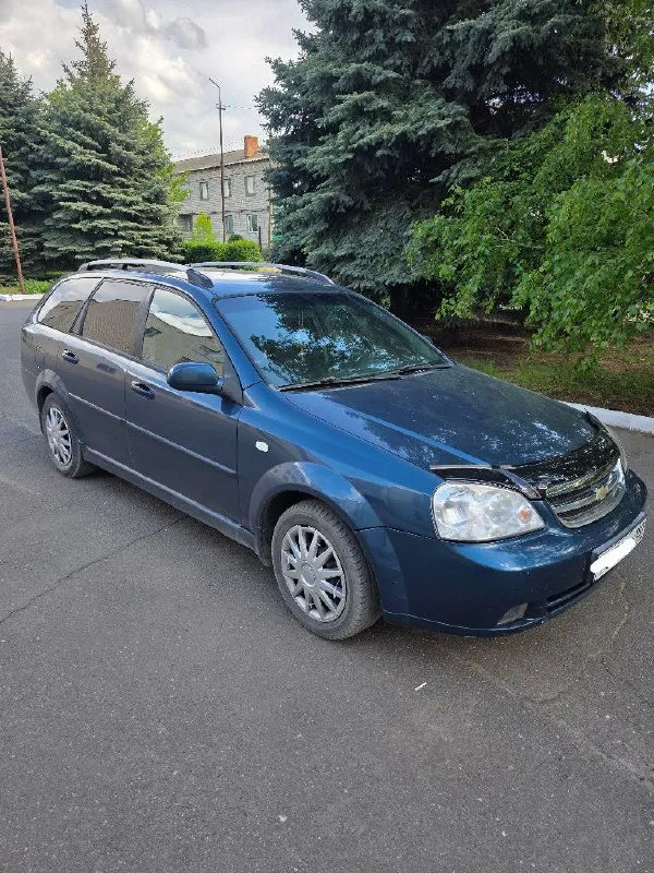 Продам chevrolet lacetti 2008 г. В. Двигатель 1.6 109 л. С масло от замены до замены. Пробег: 200 тыс. Км. 5 мкпп, гур, кондиционер рабочий, все работает, салон ухоженный. Машина в старобешевском р-н. 540хтыс. Рублей +торг нхэомер телефона: +79494029588
📞 Звоните: +7(949)4029588 - фотография - 5