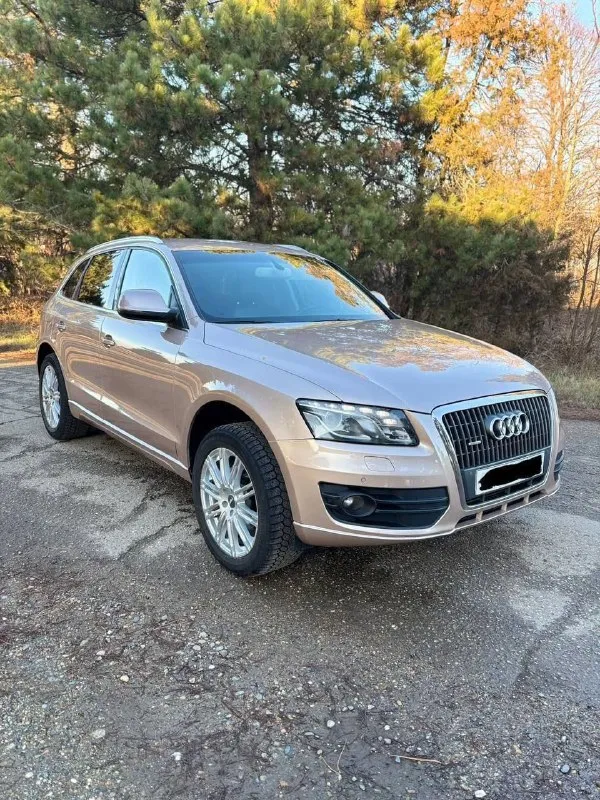Audi q5. 2010г.
Пробег 189.000 км (100%)
Мотор 2 литра 211 л. С. (quattro)
У автомобиля со дня покупки один хозяин. Оригинальный птс.
Автотека зелёная.
Салон в идеальном состоянии.
Комплектация:
Кожаный салон
2 Электро сидения
Двух-зонный климат
Датчик света, дождя и слепых зон
Музыка премиум класса
Круиз контроль
Адаптивный свет би ксенон.
По мотору и коробке было произведено регламентное то.
Заменены все масла и жидкости.
Ходовая часть без единого стука и скрипа.
Колеса r19 на дорогой резине continental.
Два ключа.
Цена: 1 350. 000
Аргументированный торг.
Феникс: +7 (949) 445-02-80
Осмотр г. Донецк. - фотография - 4