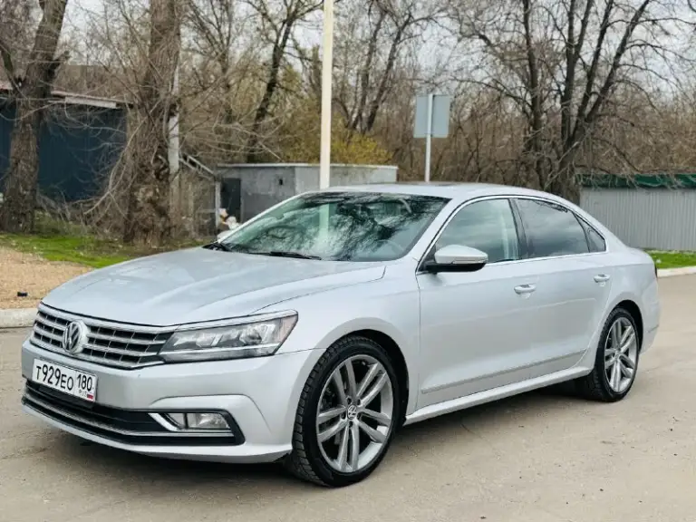 2016 Г. Двс 1.8 акпп aisin пробег 180.300 км. Автомобиль личный, обслужен от а до я. +7949-377-57-42 торга и обмена нет. 1450.000 рублей.
📞 Звоните: +7(949)3775742 - фотография - 6