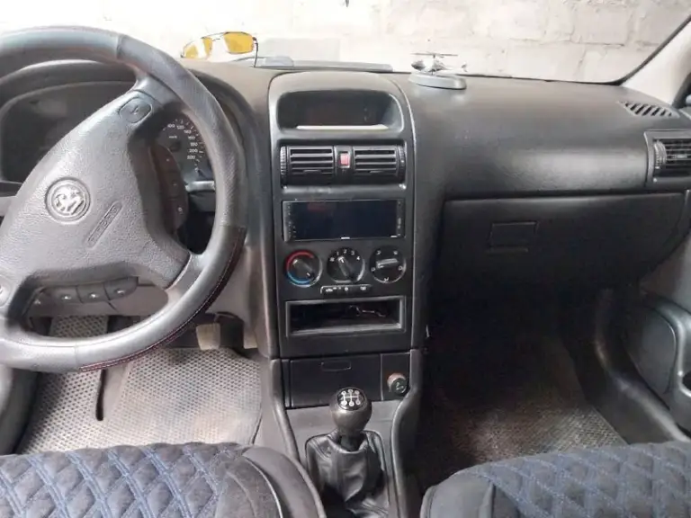 Opel астра g,2004 года, турбо дизель, пробег 246 тыс, хорошее состояние, собственник, цена450 тыс руб, торг, тел+79493495453
📞 Звоните: +7(949)3495453 - фотография - 3