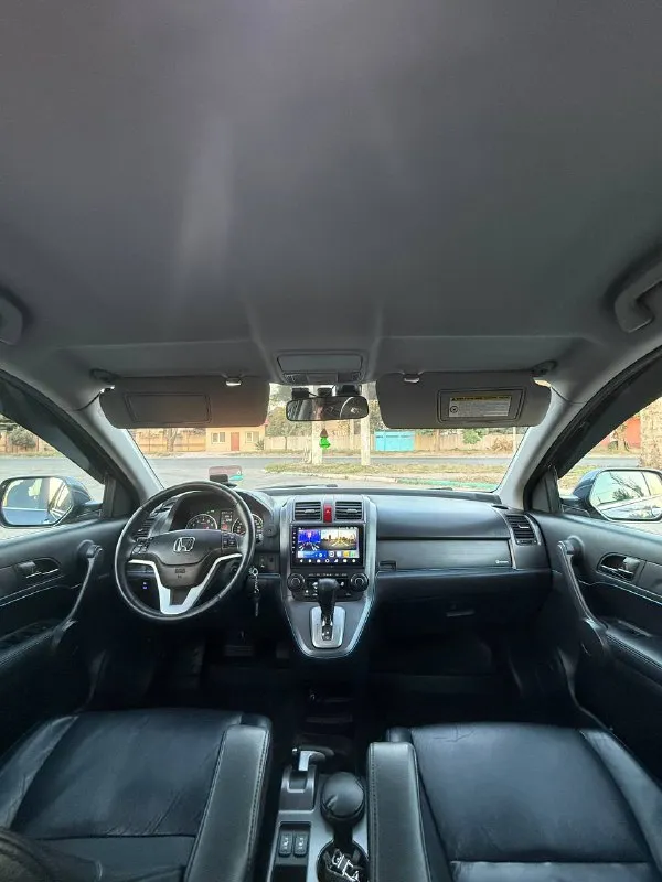 Honda crv - 2009 год, покупался авто в 2010 году на официальном дилере, объём двигателя 2.4, 205 тысяч км пробег родной! Самая полная комплектация с порогами, слепыми зонами, проекция, подогревами и много чего другого для комфортной езды, два комплекта зима лето диски с резиной, автомобиль в идеальном состоянии, я собственник, машина в семье 10 лет. Комплект ключей, история обслуживания, для более подробной информации звонить +79495180296 цена 1🍋380 или обмен
📲 Tg:. ...
📞 Звоните: +7(949)5180296 - фотография - 6