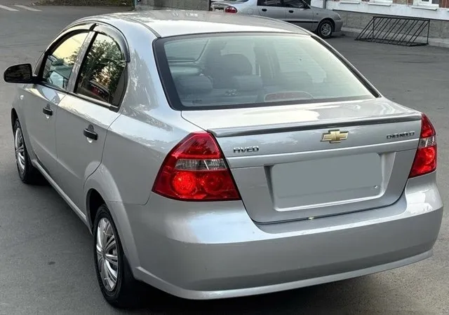 Продам chevrolet авео 2008 год пробег 132 тысячи газ/бензин машина в хорошем состоянии вложений не требует документы в полном порядке переоформление без проблем осмотр макеевка цена 400т телефон для связи +79493513589
📞 Звоните: +7(949)3513589 - фотография - 1