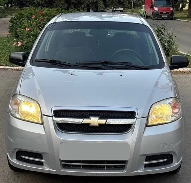 Продам chevrolet авео 2008 год пробег 132 тысячи газ/бензин машина в хорошем состоянии вложений не требует документы в полном порядке переоформление без проблем осмотр макеевка цена 400т телефон для связи +79493513589
📞 Звоните: +7(949)3513589 - фотография - 3