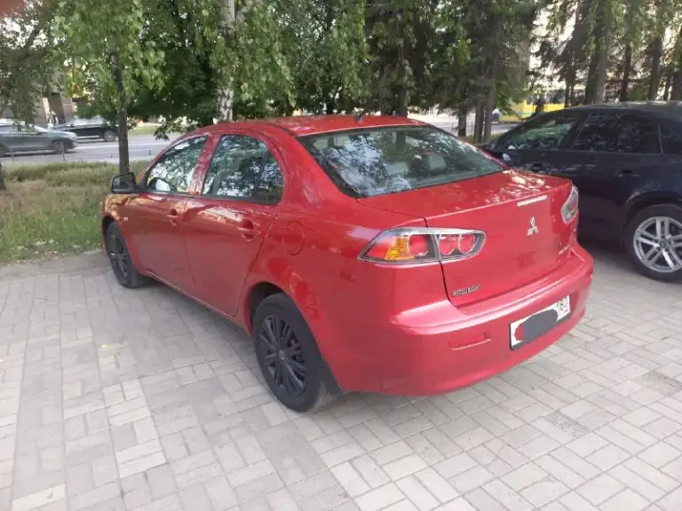 Марка. Митсубиши лансер. Год выпуска 2011. Двигатель 1.5 бензин. Коробка автомат! Пробег 135.000 км. Цена 785.000 рублей. Торг. Остальные вопросы по +79494463533. Макеевка.
📞 Звоните: +7(949)4463533 - фотография - 6