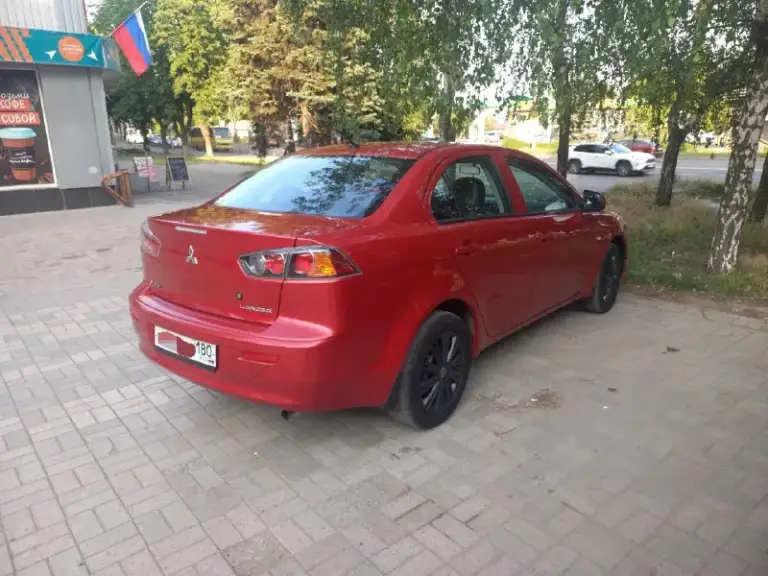 Марка. Митсубиши лансер. Год выпуска 2011. Двигатель 1.5 бензин. Коробка автомат! Пробег 135.000 км. Цена 785.000 рублей. Торг. Остальные вопросы по +79494463533. Макеевка.
📞 Звоните: +7(949)4463533 - фотография - 7