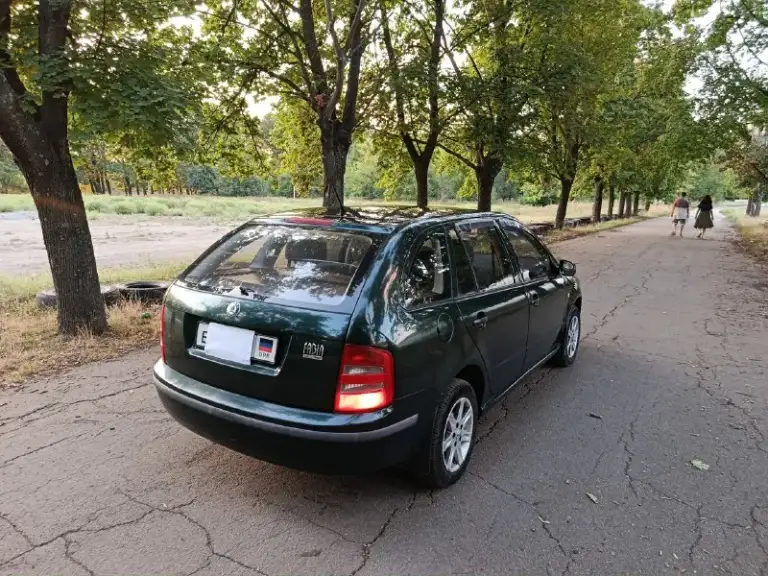 💶 Цена: 550 000 📮 город: шахтерск 🚘 марка / модель: skoda fabia 📅 год выпуска: 2003 📊 пробег: 270 000 ⛽️ двигатель: газ/бензин, объем 1.4 🔧 тип кпп: механика 5 ст 👨⚖ владельцев в птс: второй собственник ⏳ срок владения: 6 лет 📝 описание: продам skoda fabia (универсал) 2003 года выпуска пробег: 270.000км. Двигатель 1.4 mpi (газ/бензин) масло не расходует, работает идеально, все расходники заменены! Коробка механика, не хрустит, не выбивает! Ходовая вся в порядке, обслужена. Автомобиль в достойном состоянии для своих лет, юридически чист, переоформление без каких либо проблем, я собственник. Два ключа, два комплекта резины (зима на штампах). Установлено гбо. Осмотр шахтерск. Все вопросы по телефону. Цена 550.000 ₽ ☎ контактный телефон: +79493278806
📞 Звоните: +7(949)3278806 - фотография - 4