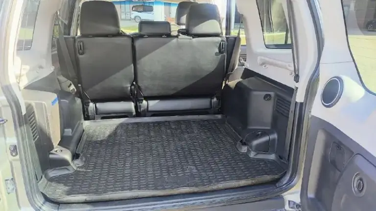 Mitsubishi pajero wagon 2008 года выпуска, 3,0 бензин, 178 л. С. , гбо, фаркоп (вписаны в техпаспорт), один хозяин, покупалась новой в автосалоне, 217 000 км пробега, камера заднего вида. Зимняя резина в подарок. Находится в г. Донецк. 2.000.000 р. Торг у капота. +79496306181.
📞 Звоните: +7(949)6306181 - фотография - 9